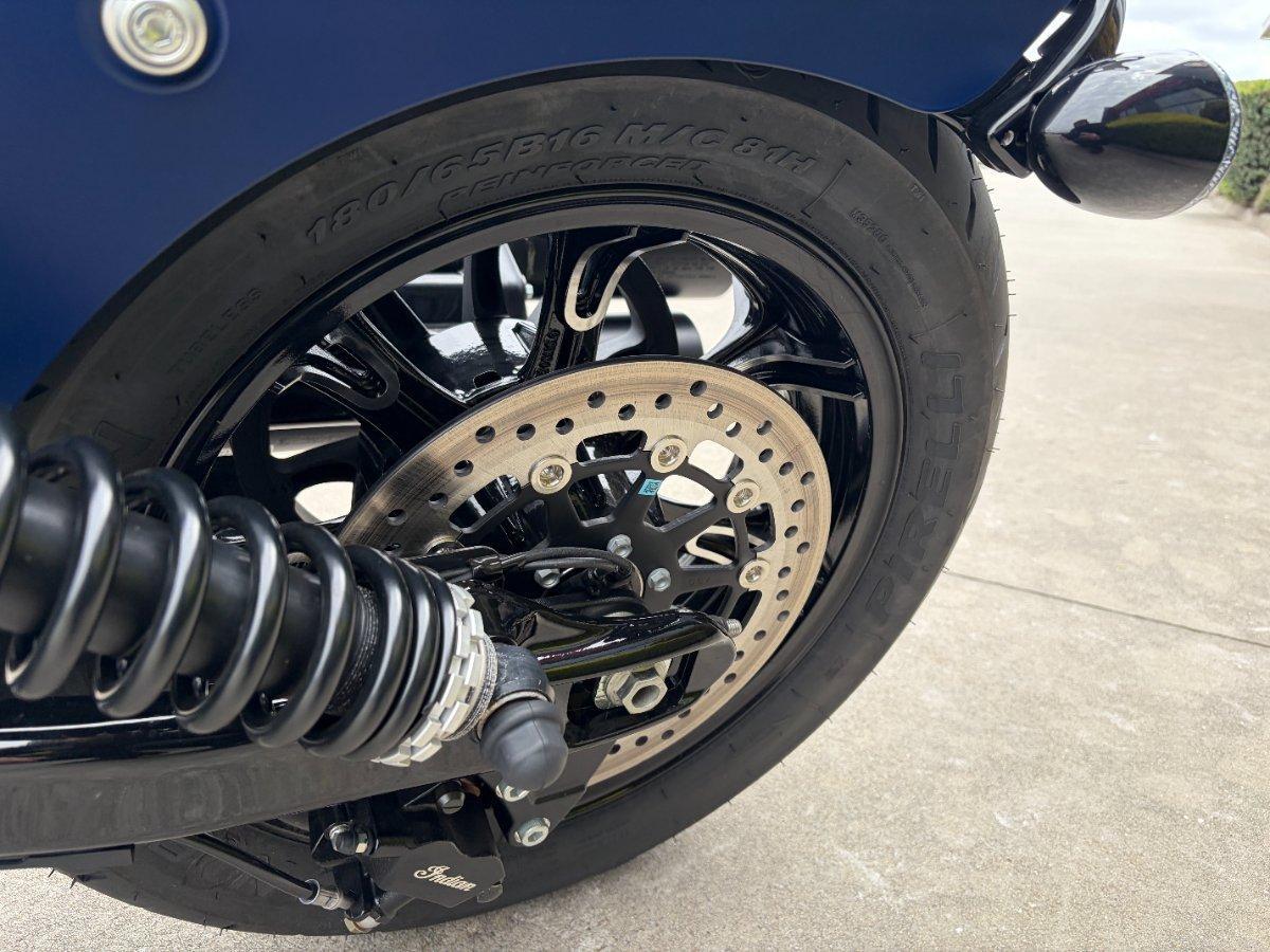 2023 INDIAN CHIEF DARK HORSE CRUISER
