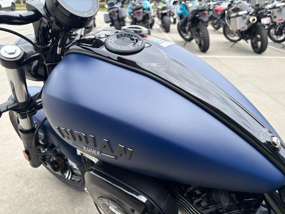 2023 INDIAN CHIEF DARK HORSE CRUISER