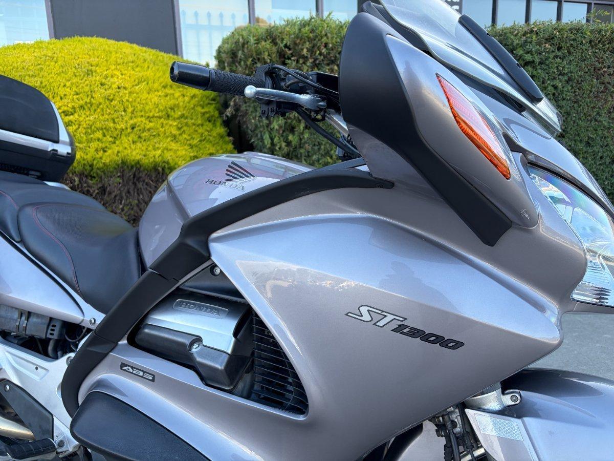 2003 HONDA ST1300 ABS ROAD