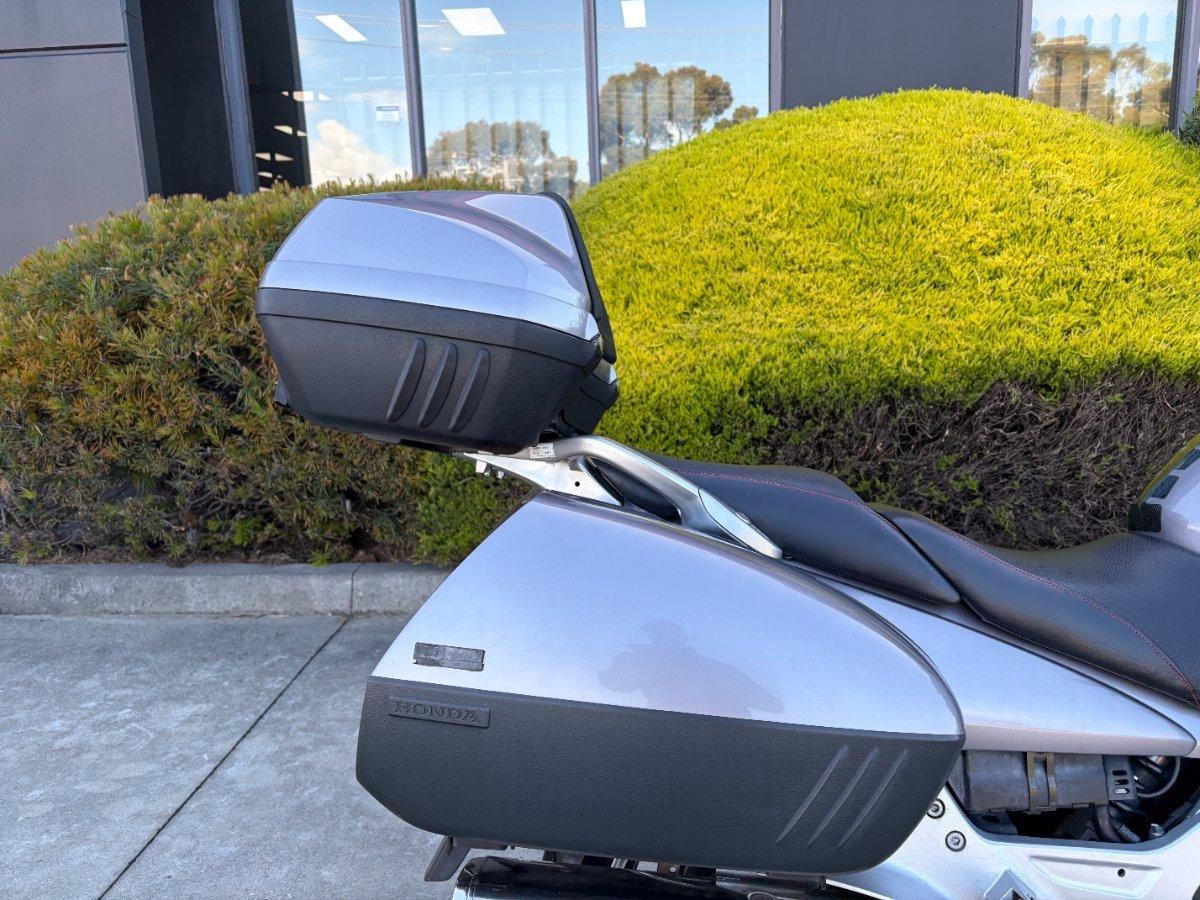 2003 HONDA ST1300 ABS ROAD