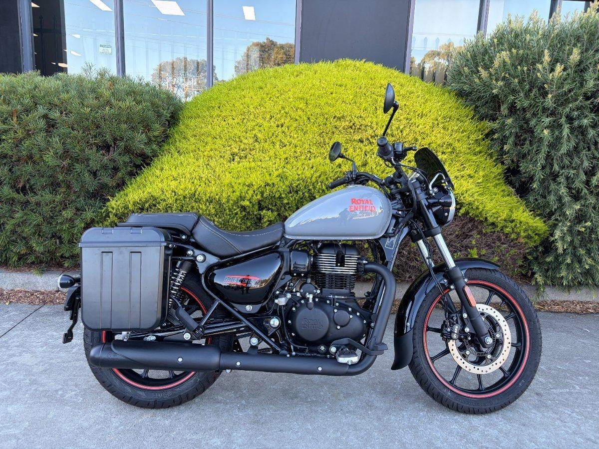 2026 ROYAL ENFIELD METEOR 350 FIREBALL ROAD