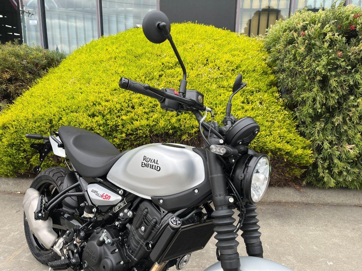 2026 ROYAL ENFIELD GUERILLA 450 ROAD