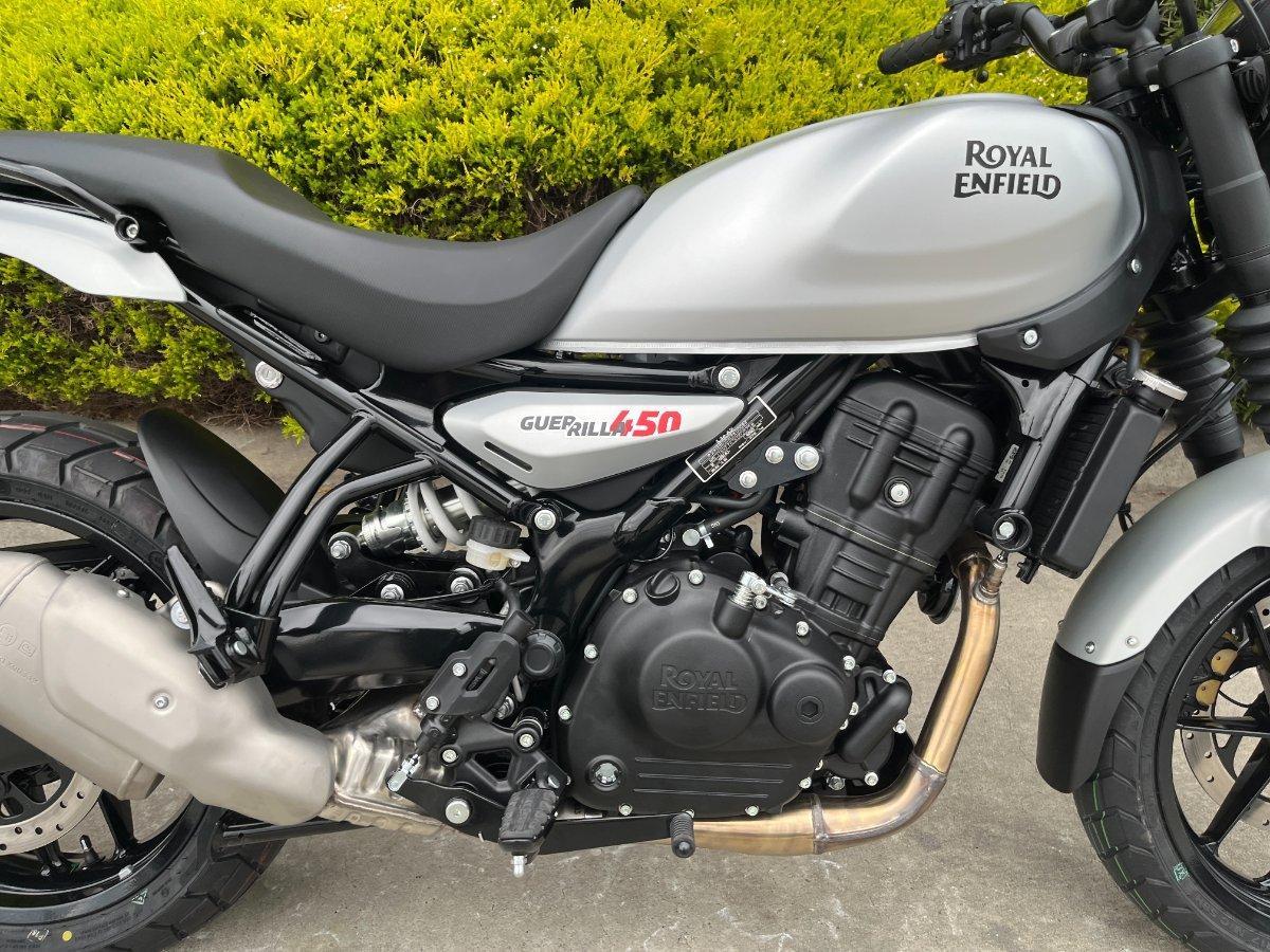 2026 ROYAL ENFIELD GUERILLA 450 ROAD