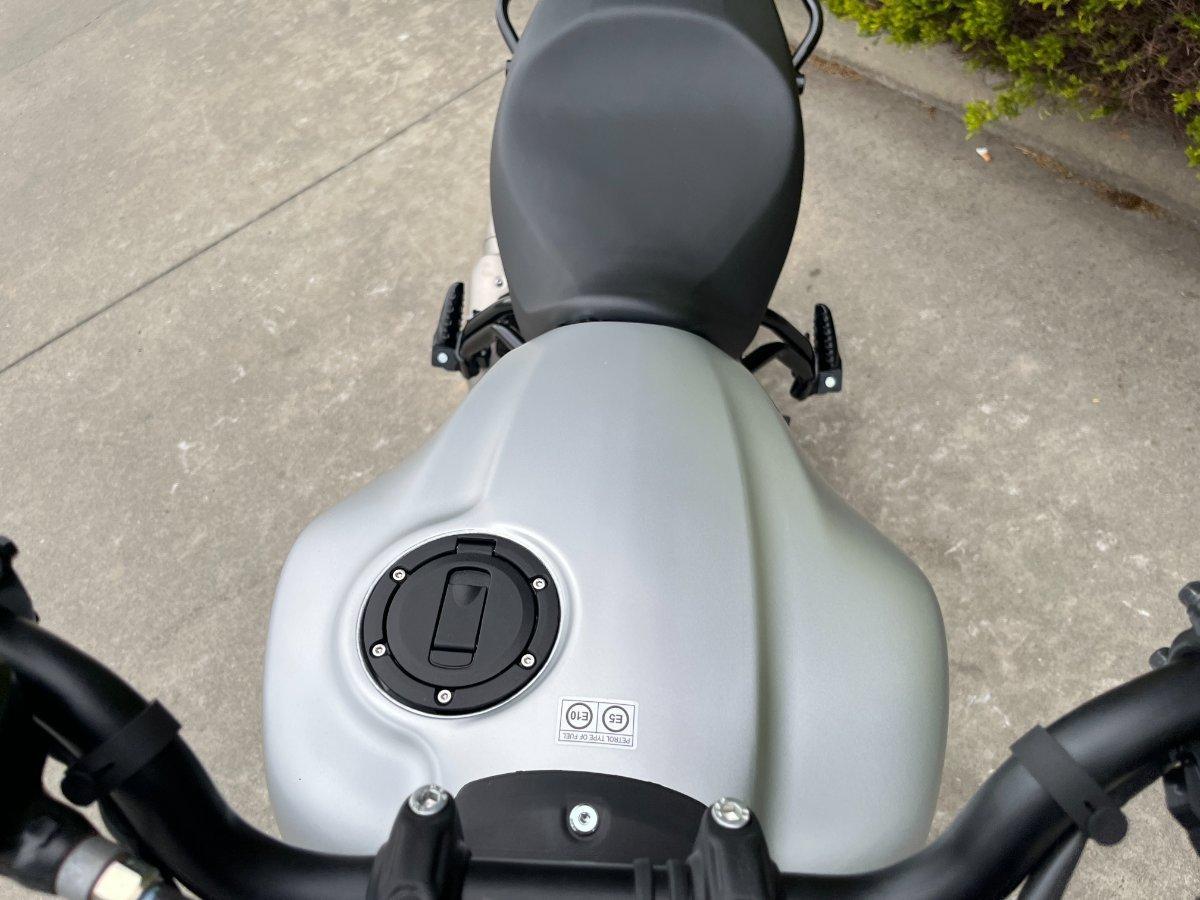 2026 ROYAL ENFIELD GUERILLA 450 ROAD