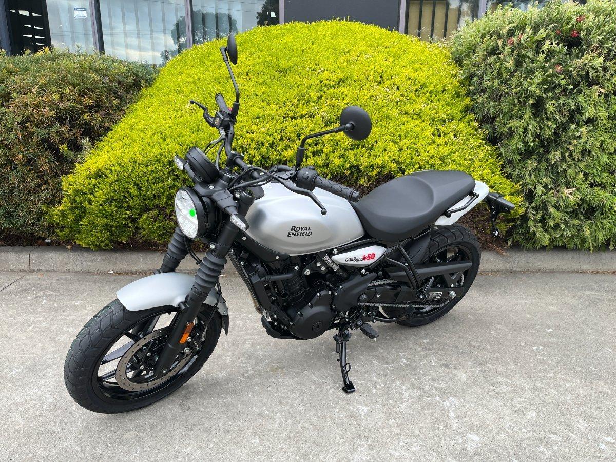2026 ROYAL ENFIELD GUERILLA 450 ROAD
