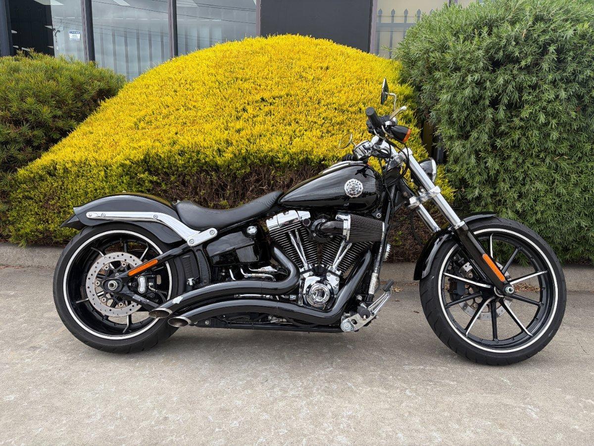 2015 HARLEY-DAVIDSON FXSB SOFTAIL BREAKOUT CRUISER
