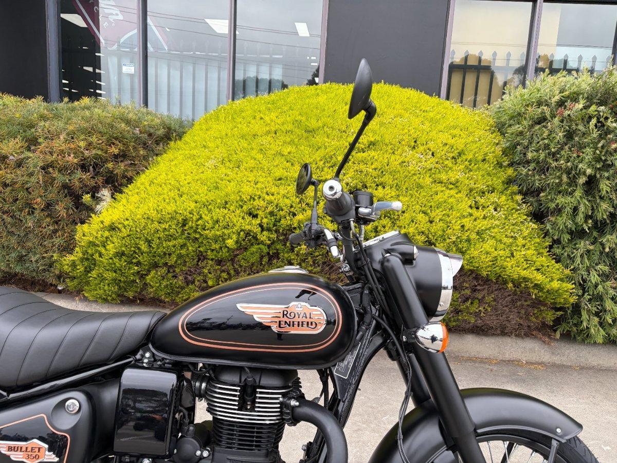2026 ROYAL ENFIELD BULLET 350 ROAD