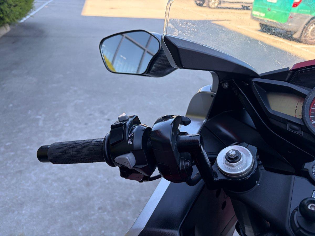 2010 HONDA VFR1200F ROAD