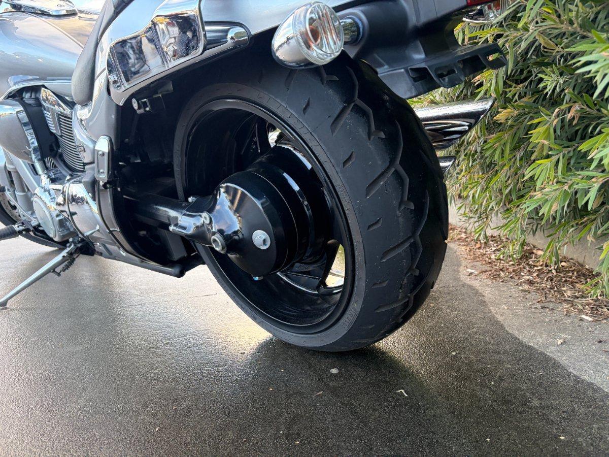 2013 SUZUKI VZR 1800 BOULEVARD (M109R) CRUISER