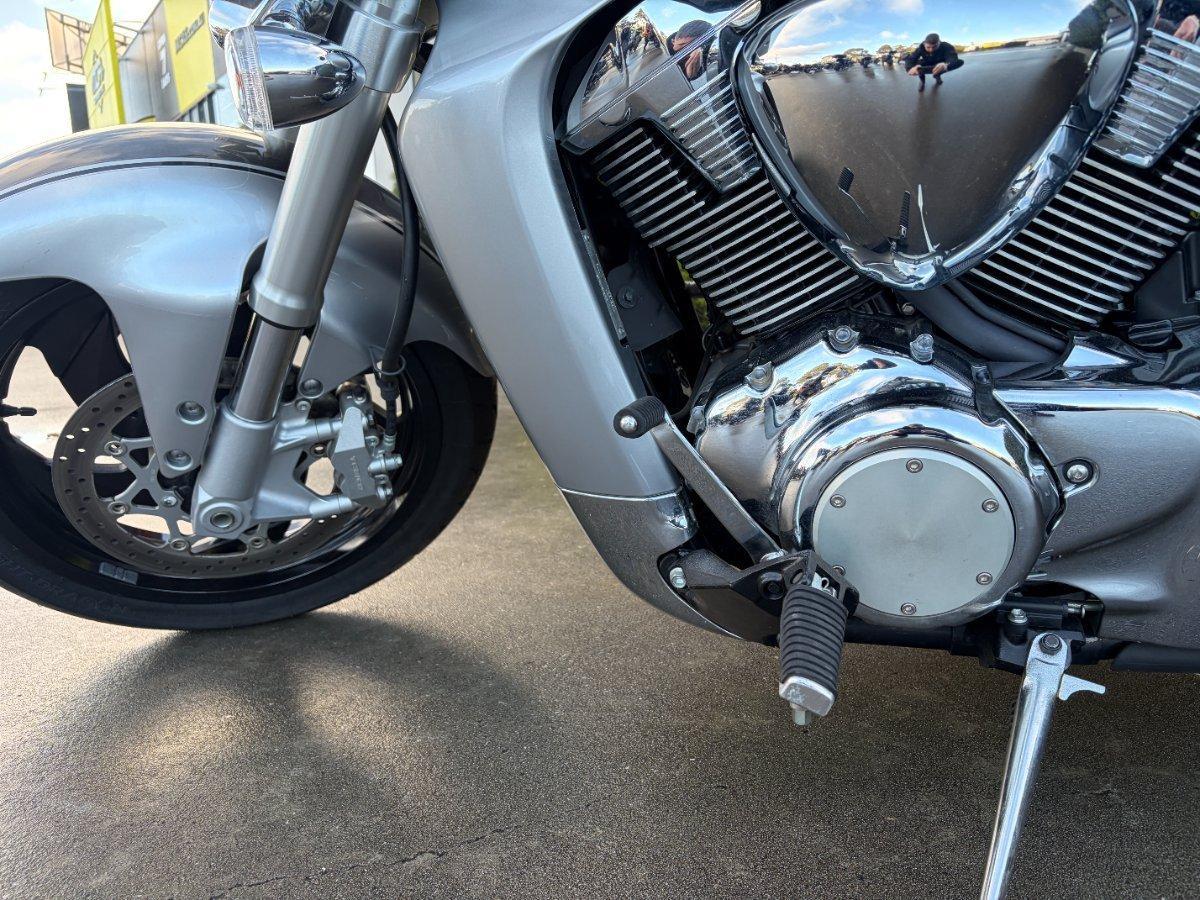 2013 SUZUKI VZR 1800 BOULEVARD (M109R) CRUISER