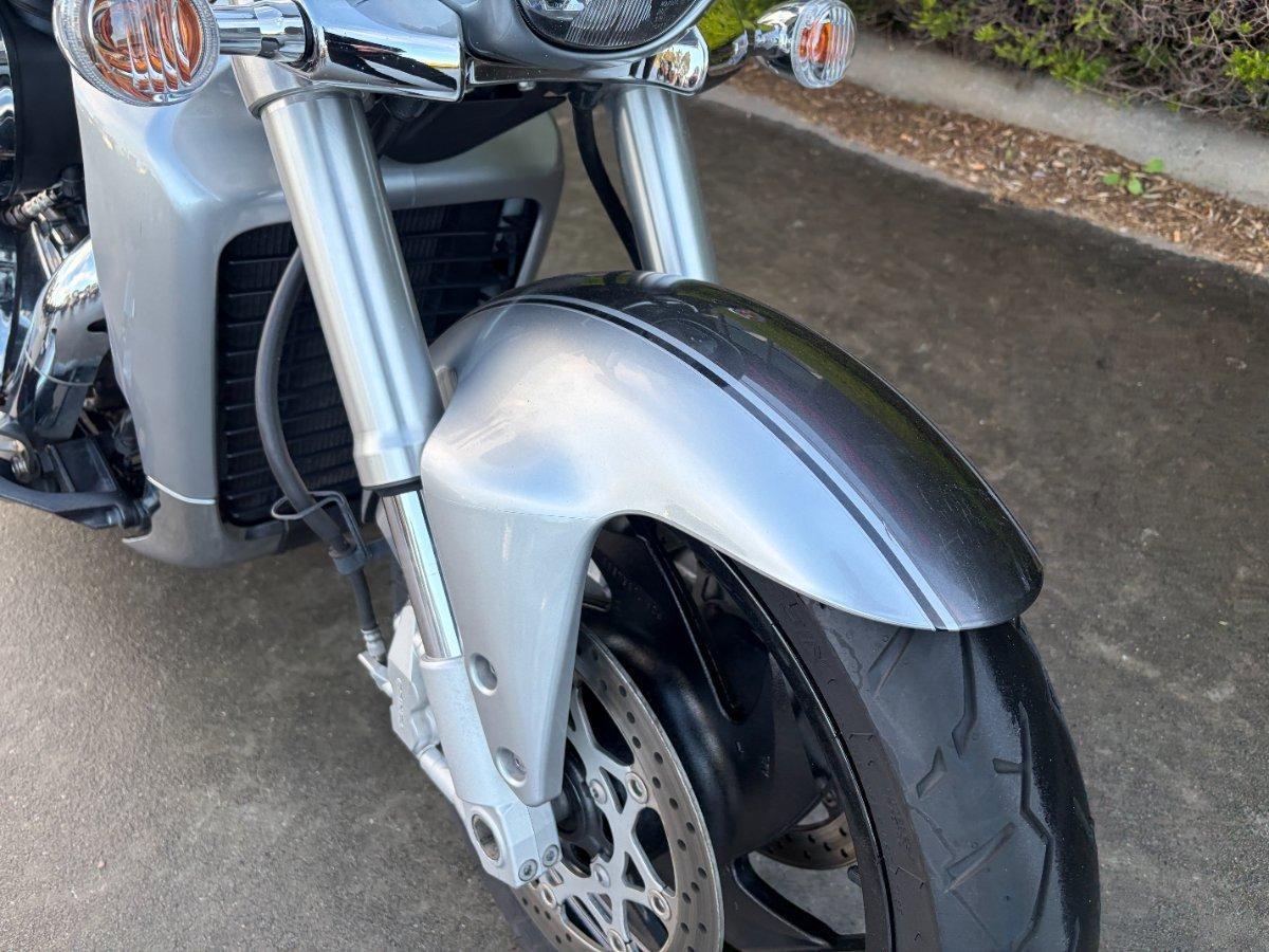 2013 SUZUKI VZR 1800 BOULEVARD (M109R) CRUISER