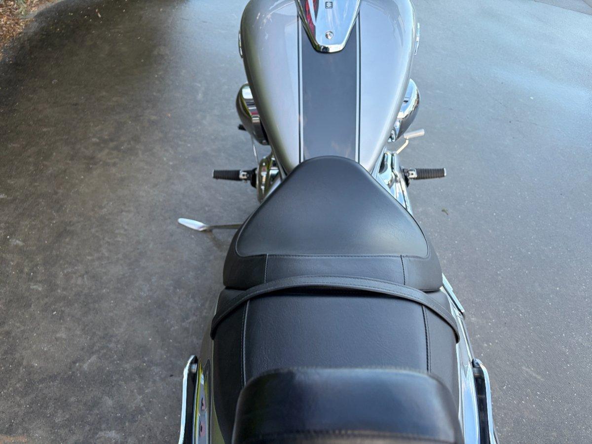 2013 SUZUKI VZR 1800 BOULEVARD (M109R) CRUISER