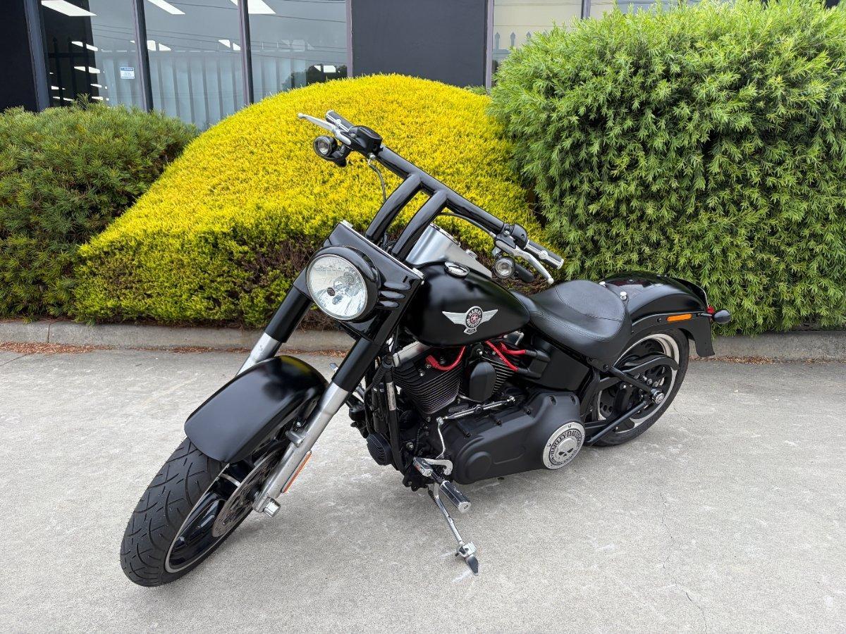 2017 HARLEY-DAVIDSON FLSTFB FAT BOY LO CRUISER