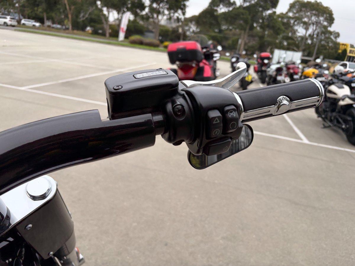 2017 HARLEY-DAVIDSON FLSTFB FAT BOY LO CRUISER