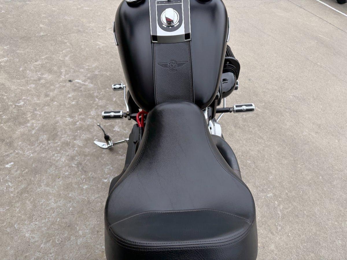 2017 HARLEY-DAVIDSON FLSTFB FAT BOY LO CRUISER