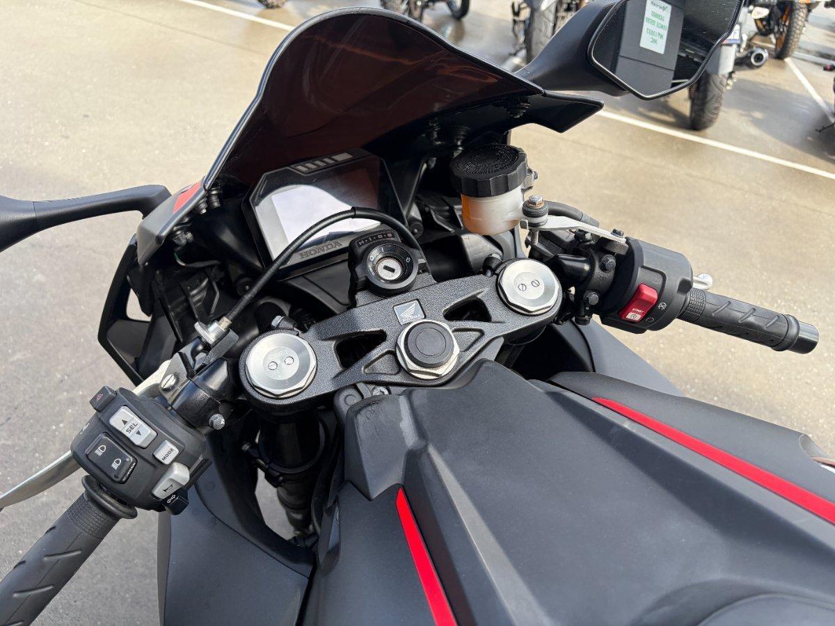 2017 HONDA CBR1000RRA (FIREBLADE) ABS SPORTS