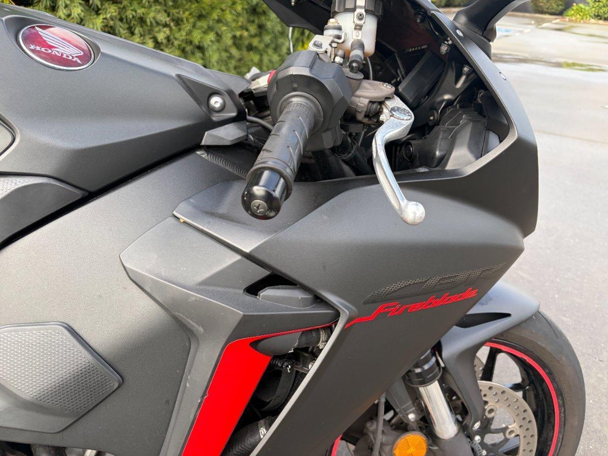 2017 HONDA CBR1000RRA (FIREBLADE) ABS SPORTS