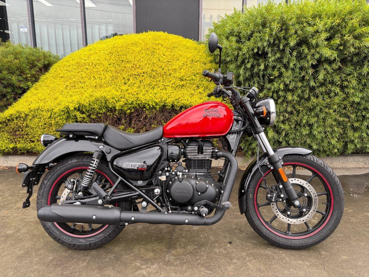 2024 ROYAL ENFIELD METEOR 350 FIREBALL ROAD