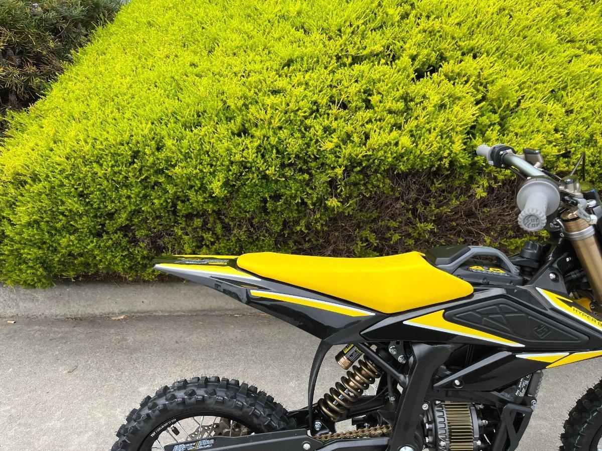 2025 SUR-RON HYPER BEE TRAIL
