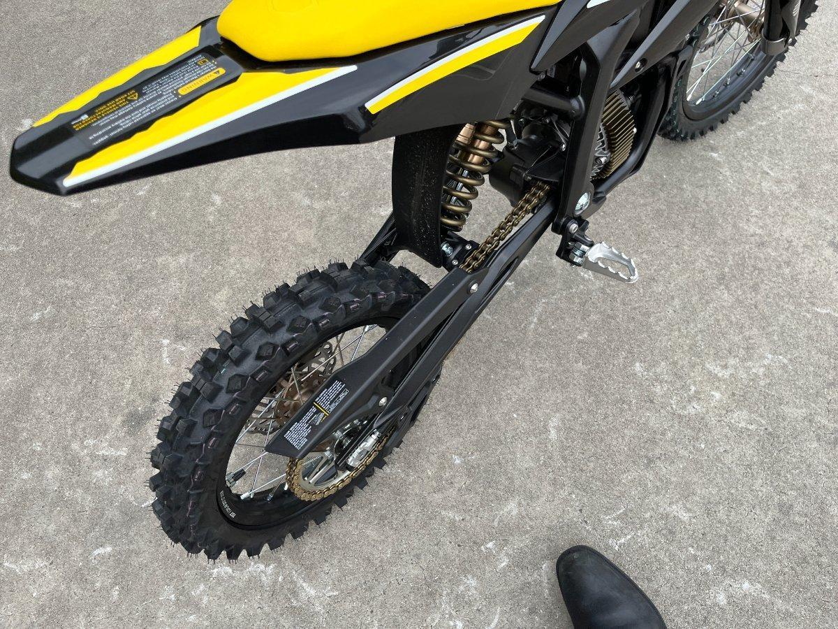 2025 SUR-RON HYPER BEE TRAIL