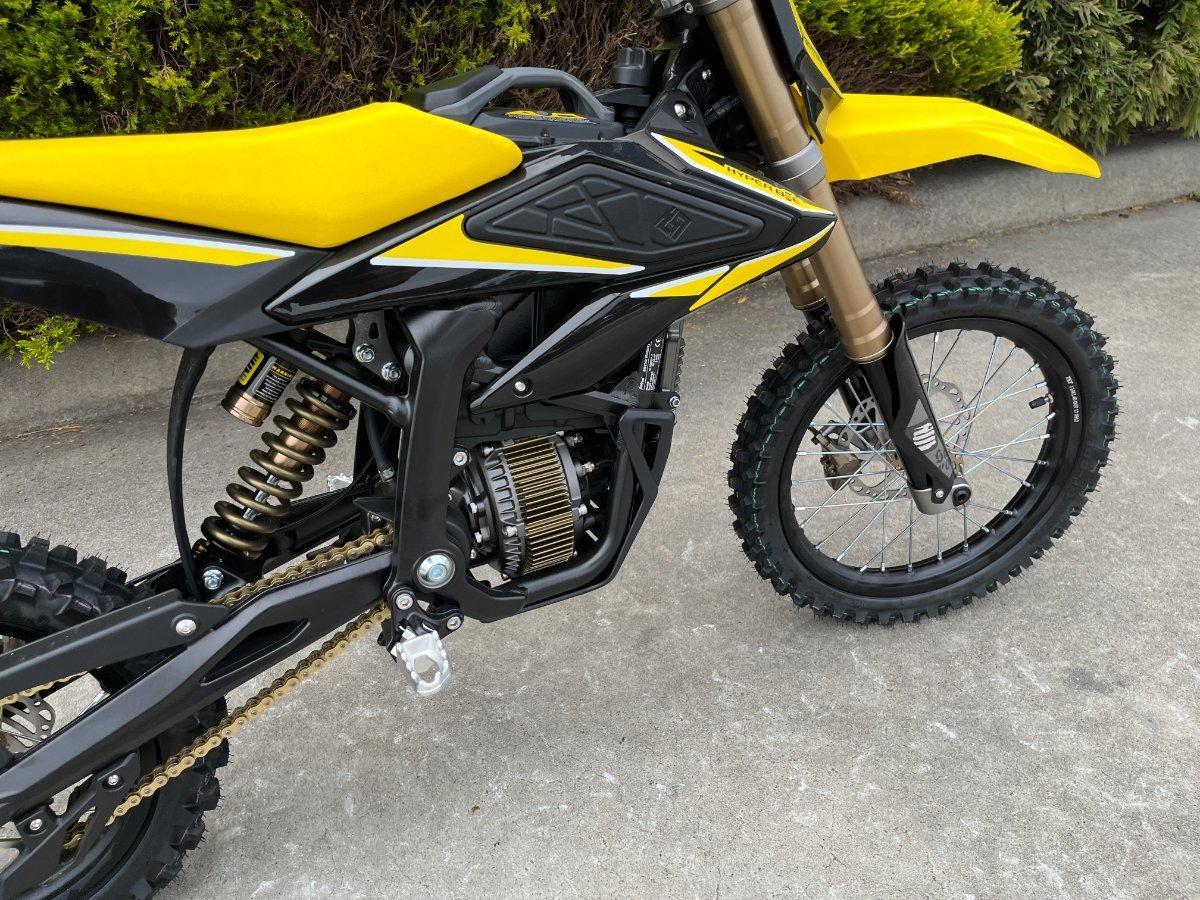 2025 SUR-RON HYPER BEE TRAIL