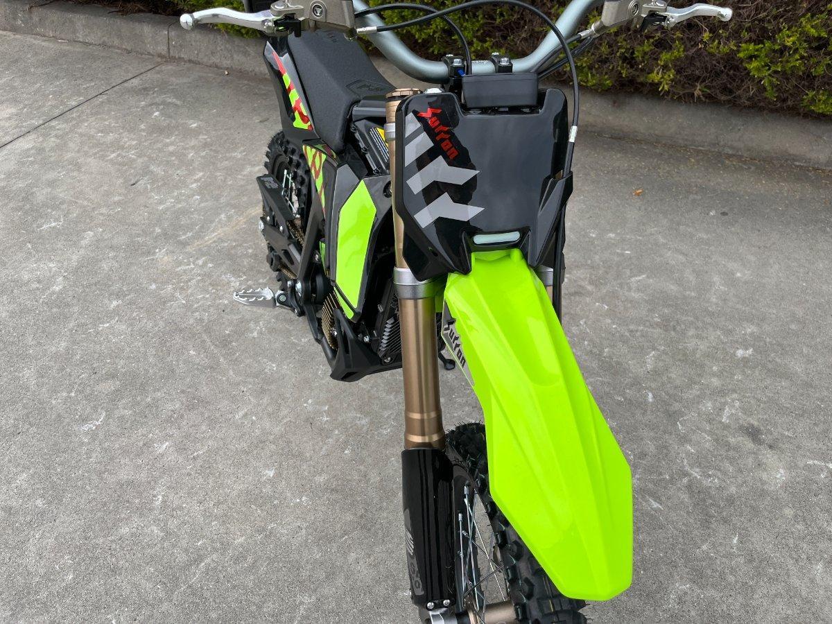 2025 SUR-RON HYPER BEE TRAIL