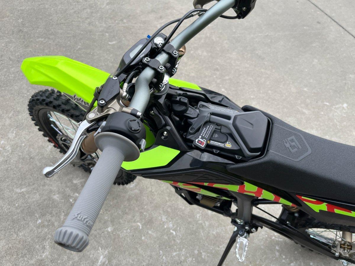 2025 SUR-RON HYPER BEE TRAIL