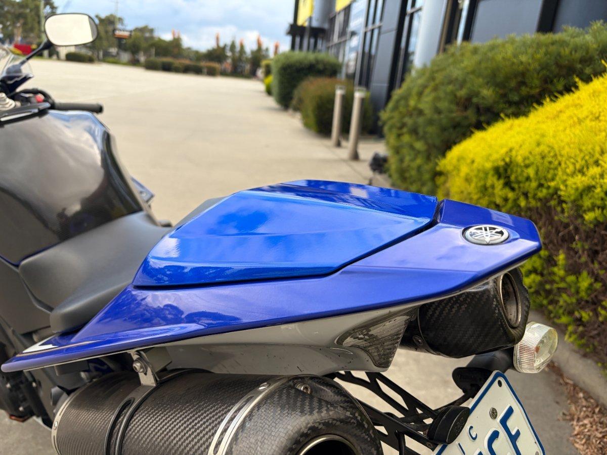 2012 YAMAHA YZF-R1 SPORTS
