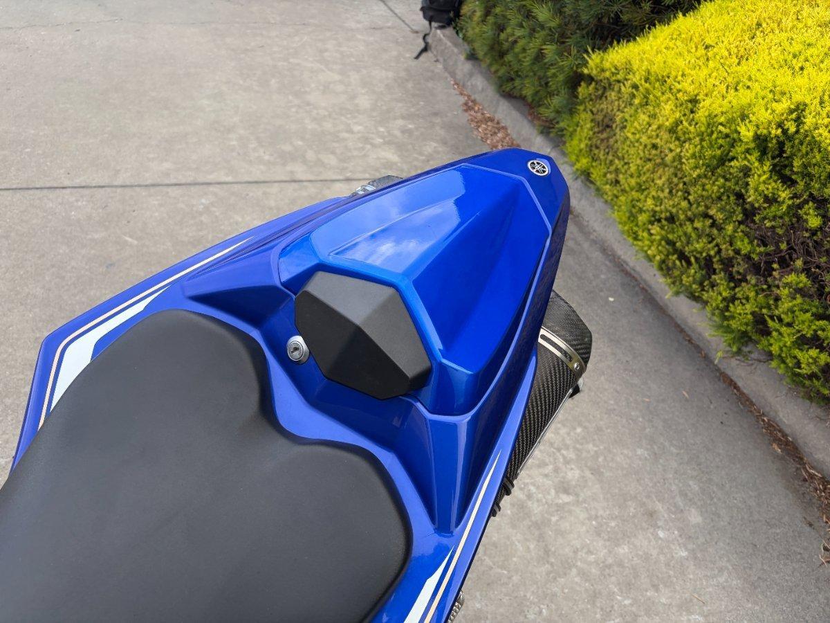 2012 YAMAHA YZF-R1 SPORTS