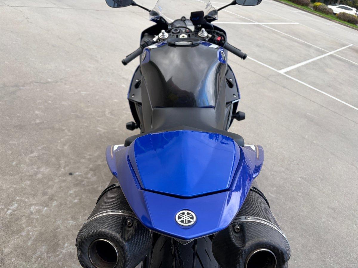 2012 YAMAHA YZF-R1 SPORTS