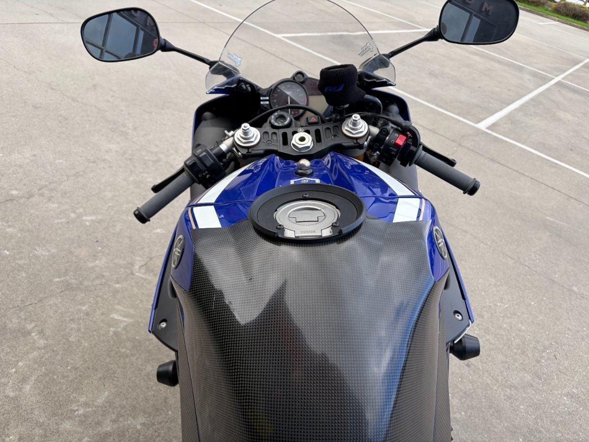 2012 YAMAHA YZF-R1 SPORTS