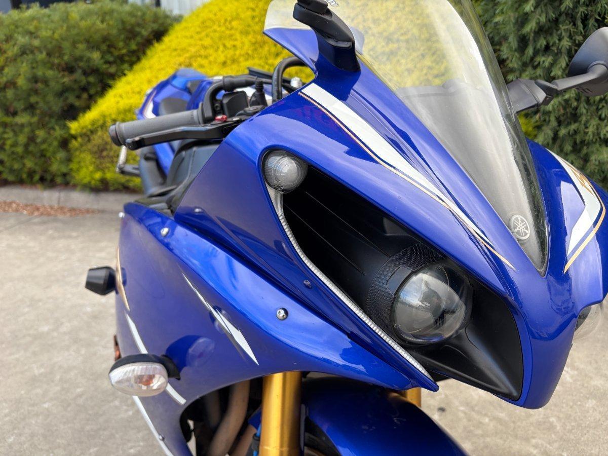 2012 YAMAHA YZF-R1 SPORTS