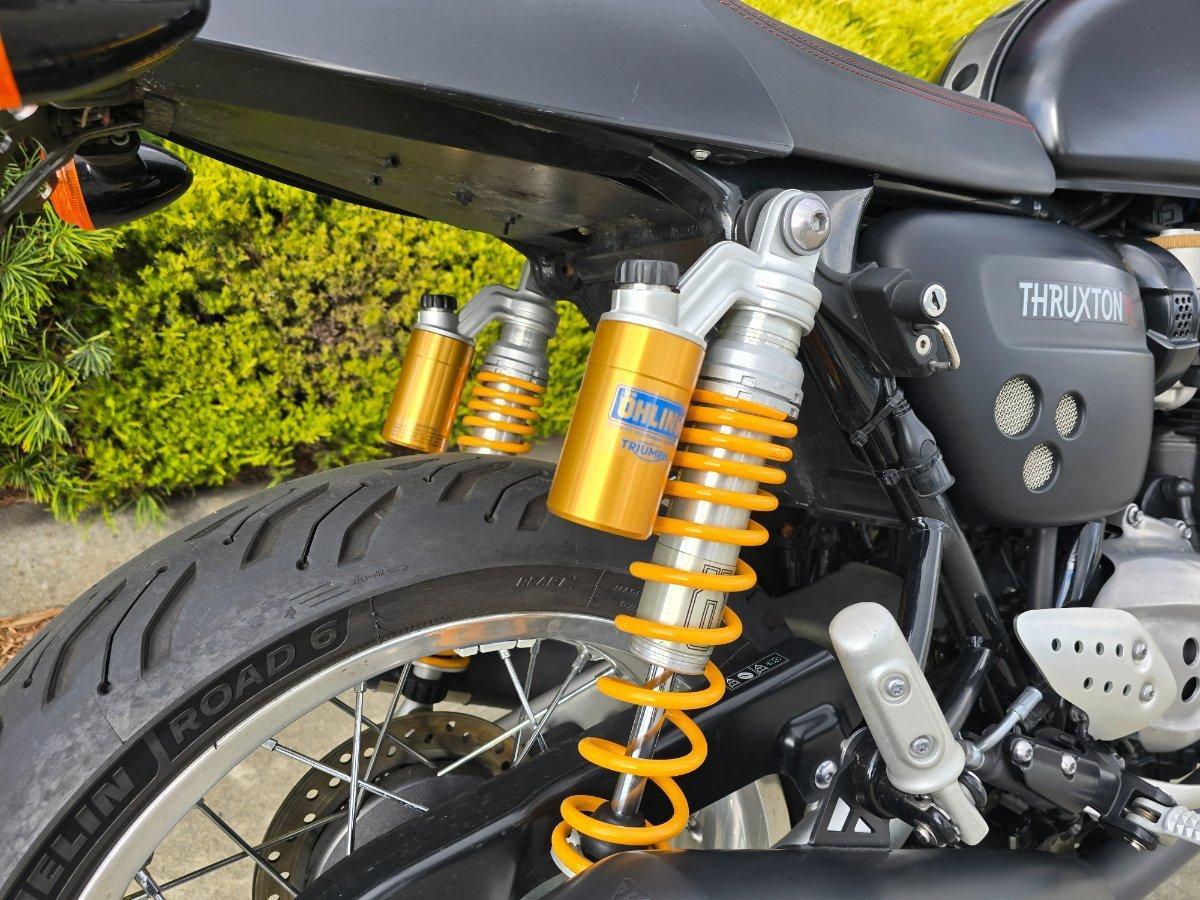 2017 TRIUMPH THRUXTON R ROAD