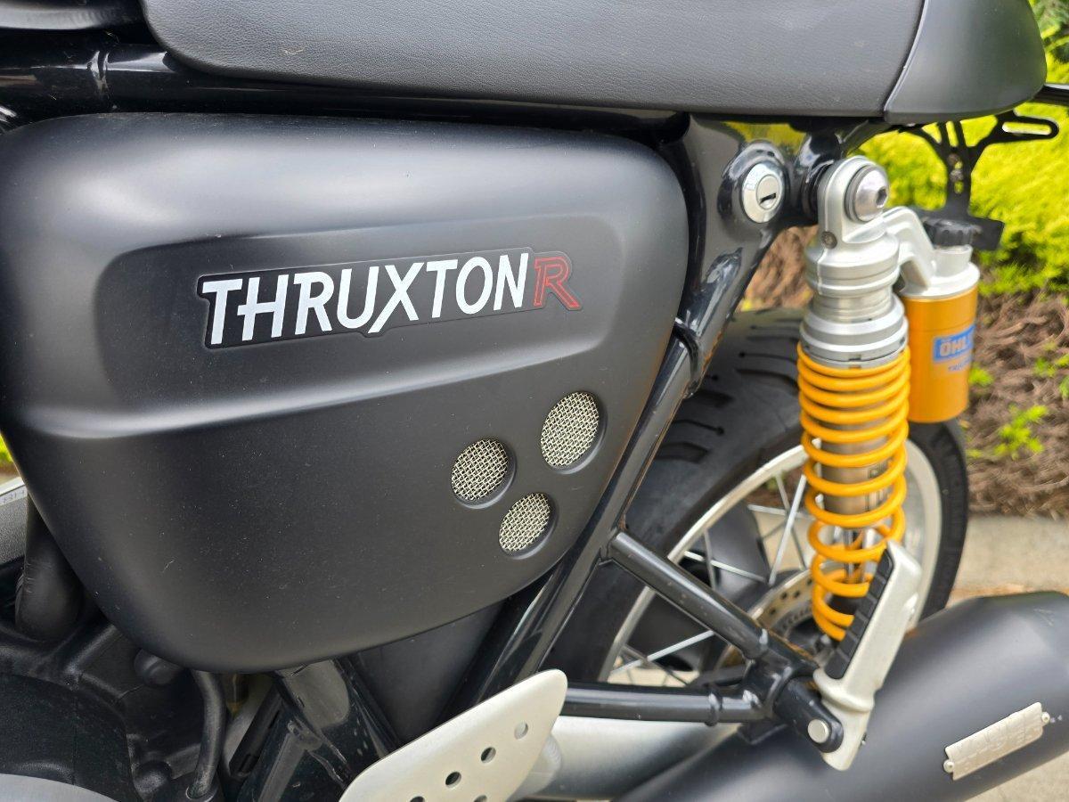 2017 TRIUMPH THRUXTON R ROAD