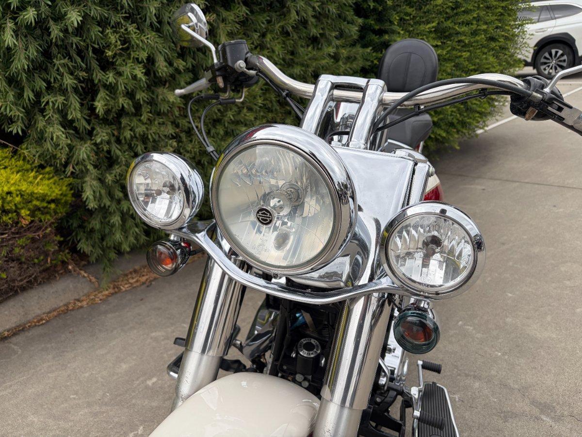 2013 HARLEY-DAVIDSON FLSTN SOFTAIL DELUXE CRUISER