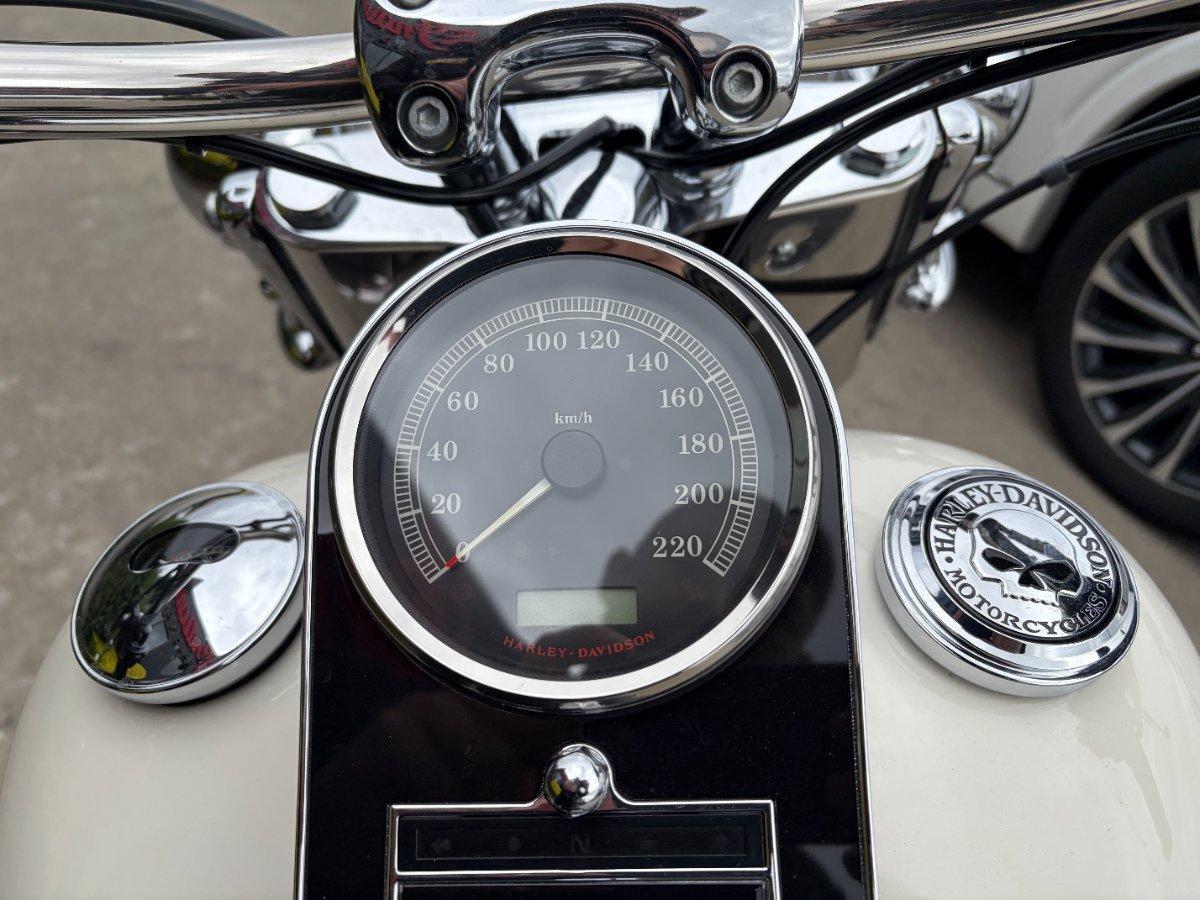 2013 HARLEY-DAVIDSON FLSTN SOFTAIL DELUXE CRUISER
