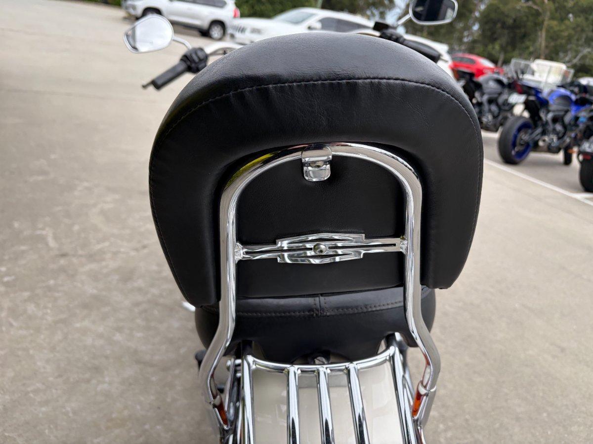 2013 HARLEY-DAVIDSON FLSTN SOFTAIL DELUXE CRUISER