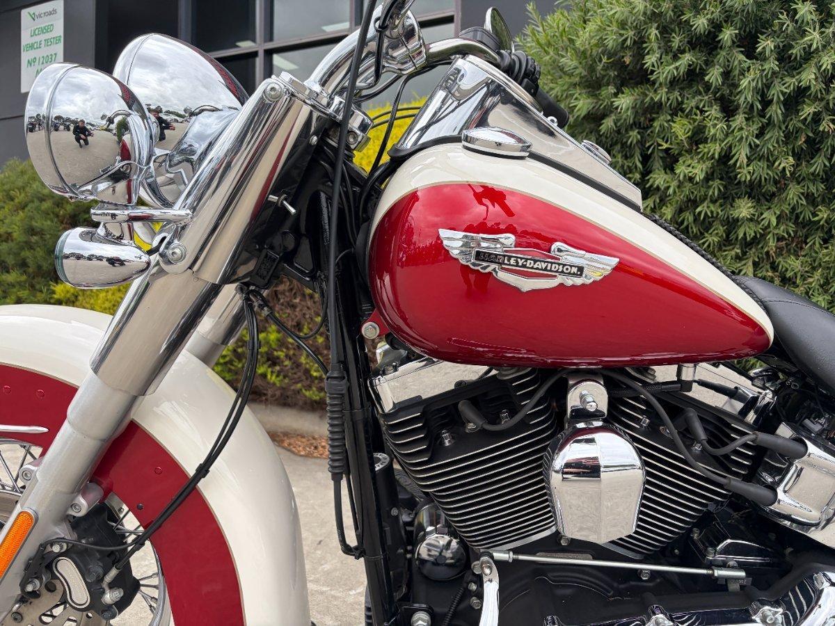 2013 HARLEY-DAVIDSON FLSTN SOFTAIL DELUXE CRUISER