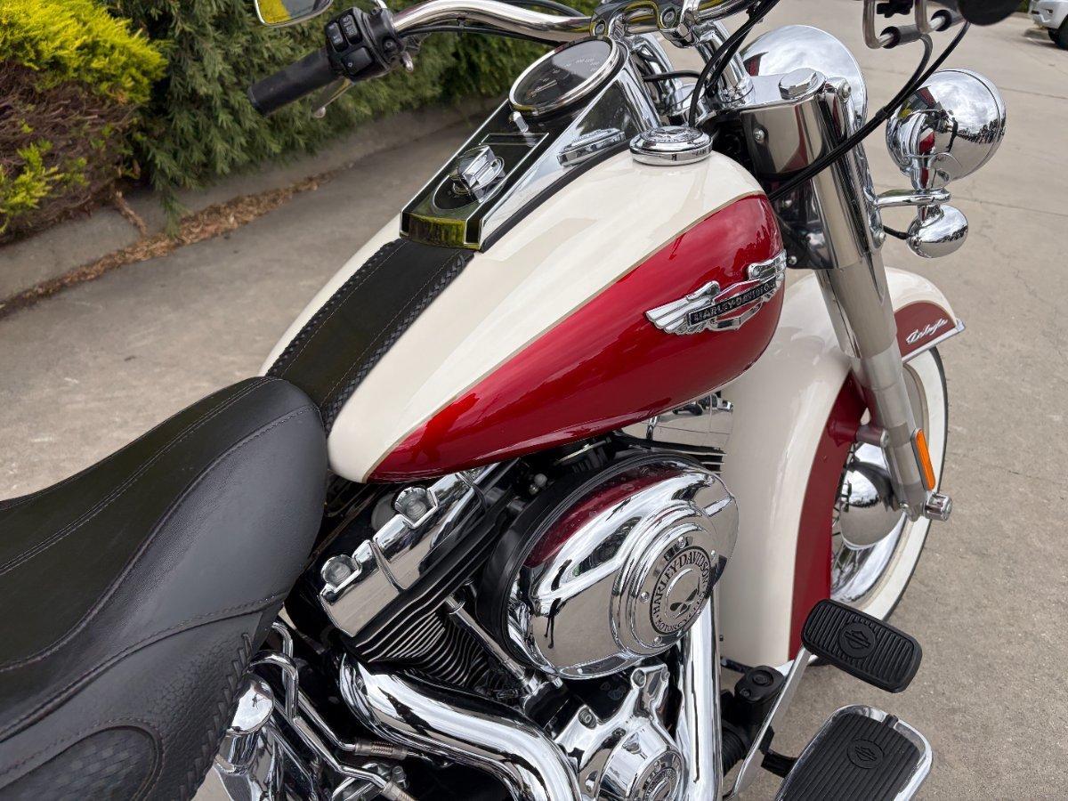 2013 HARLEY-DAVIDSON FLSTN SOFTAIL DELUXE CRUISER