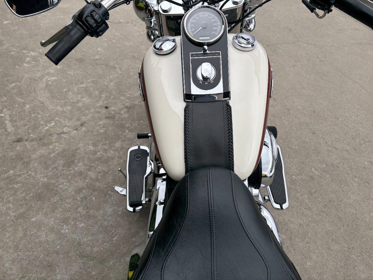 2013 HARLEY-DAVIDSON FLSTN SOFTAIL DELUXE CRUISER