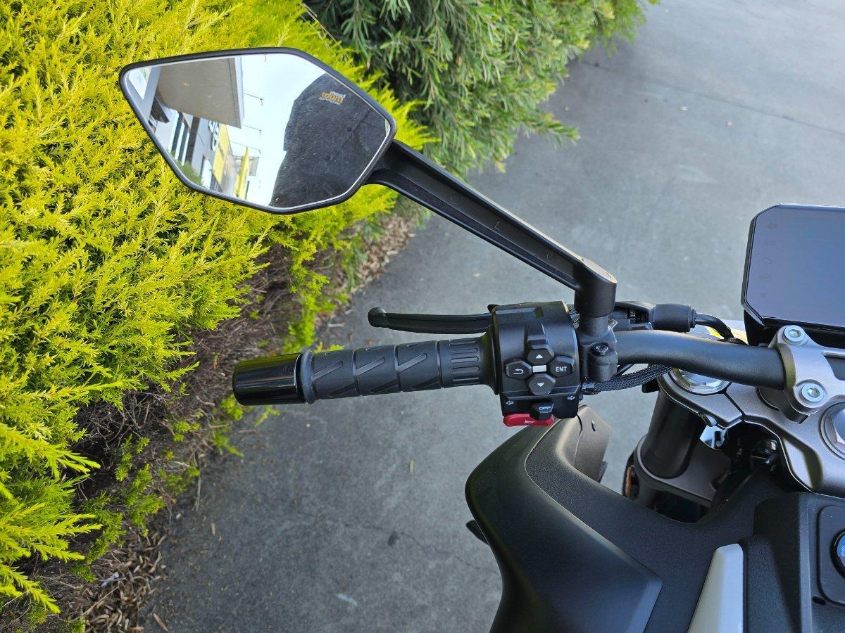 2025 CF MOTO 450 NK ROAD