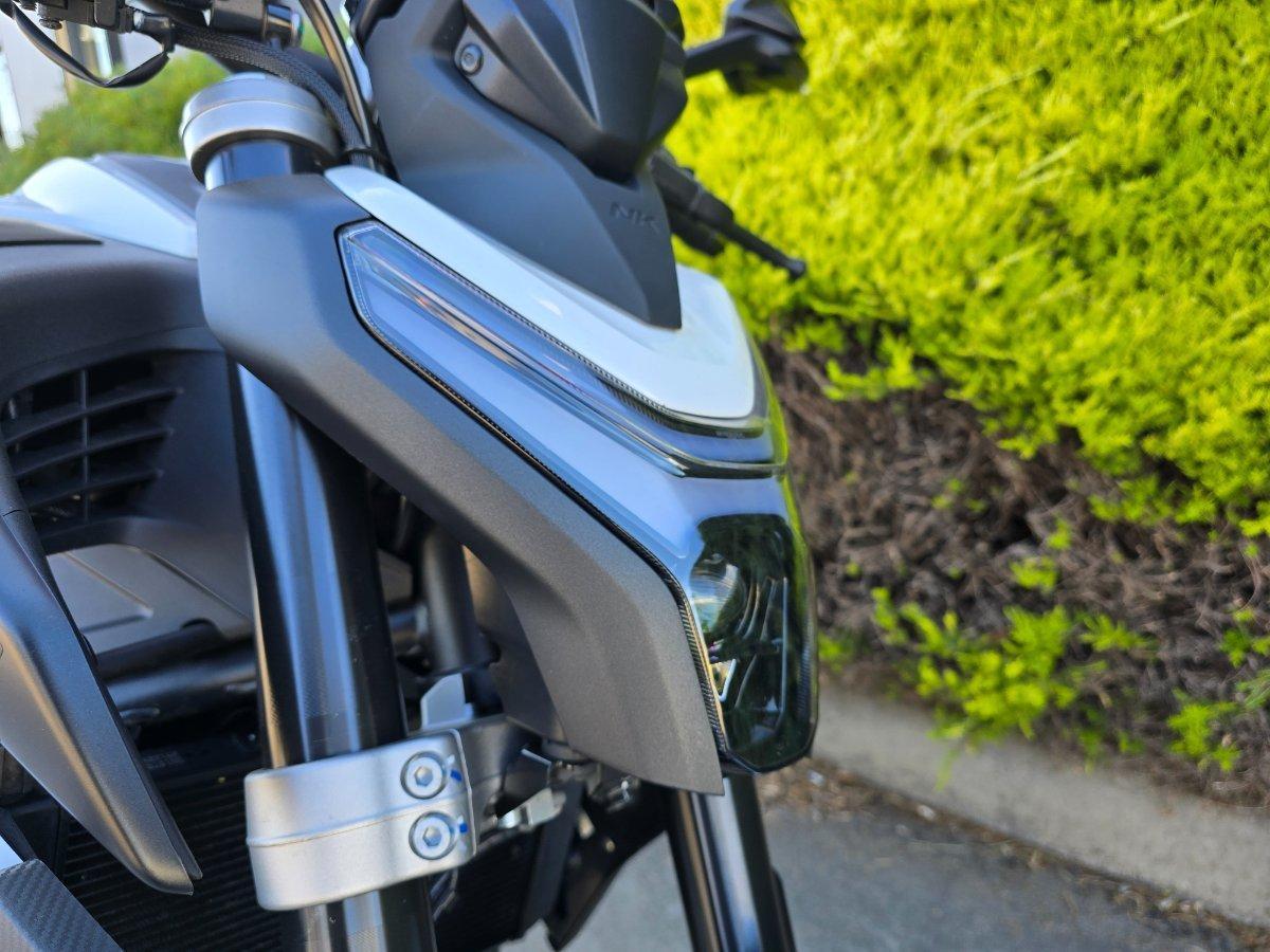 2025 CF MOTO 450 NK ROAD