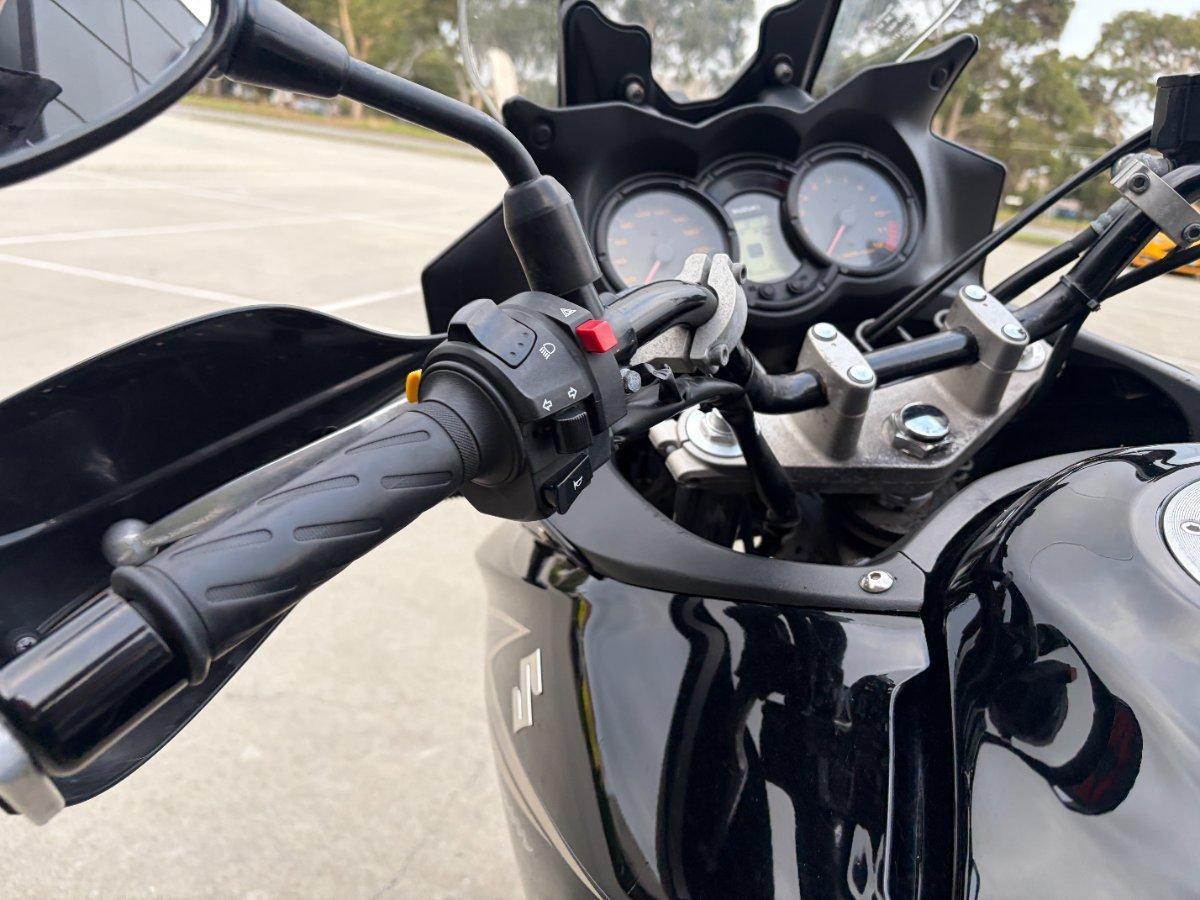 2009 SUZUKI DL650 V-STROM DUAL SPORTS