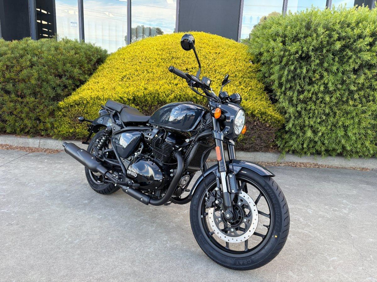 2026 ROYAL ENFIELD SHOTGUN 650 ROAD