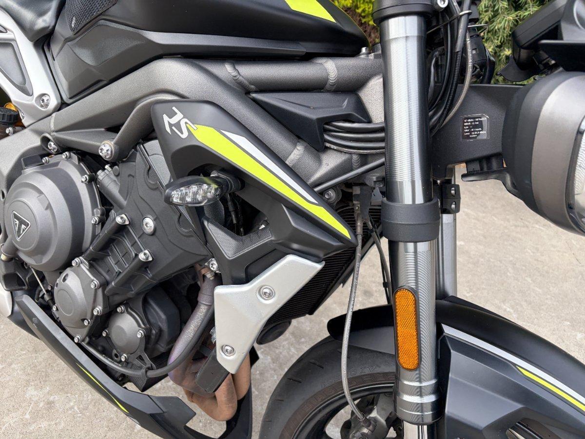 2019 TRIUMPH STREET TRIPLE S ROAD