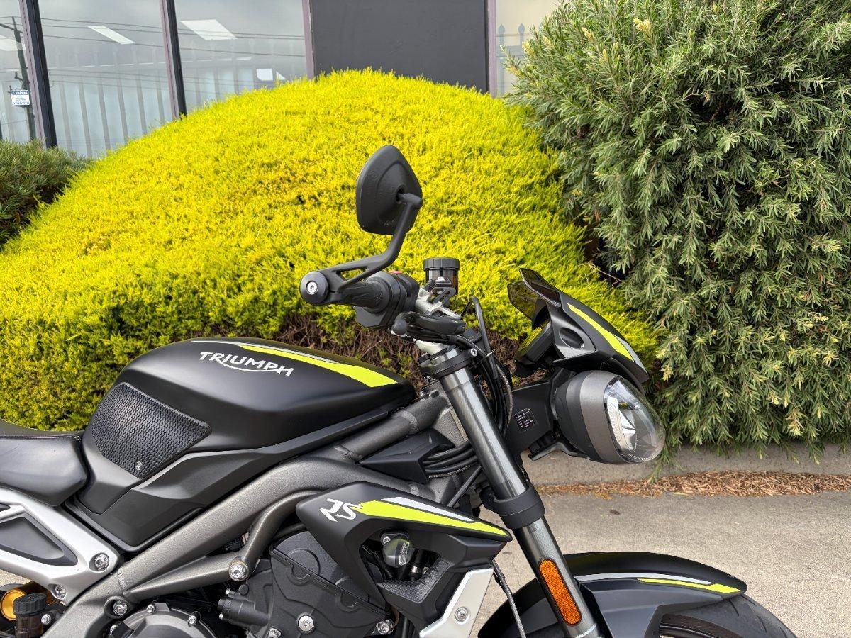 2019 TRIUMPH STREET TRIPLE S ROAD