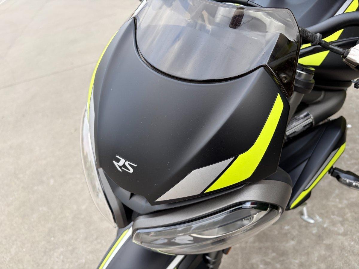2019 TRIUMPH STREET TRIPLE S ROAD
