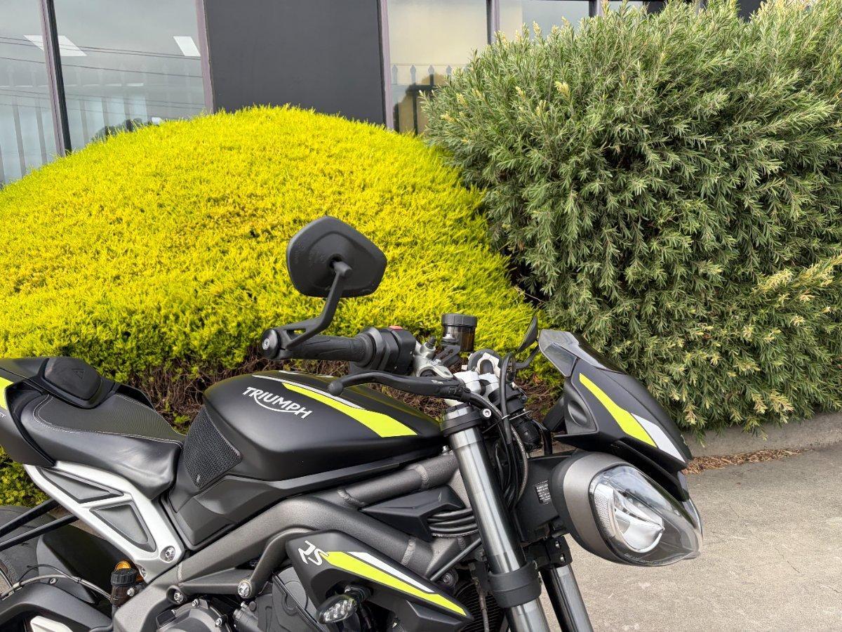 2019 TRIUMPH STREET TRIPLE S ROAD