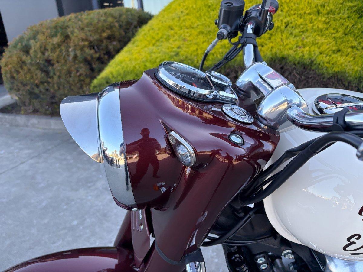 2025 ROYAL ENFIELD CLASSIC 650 ROAD