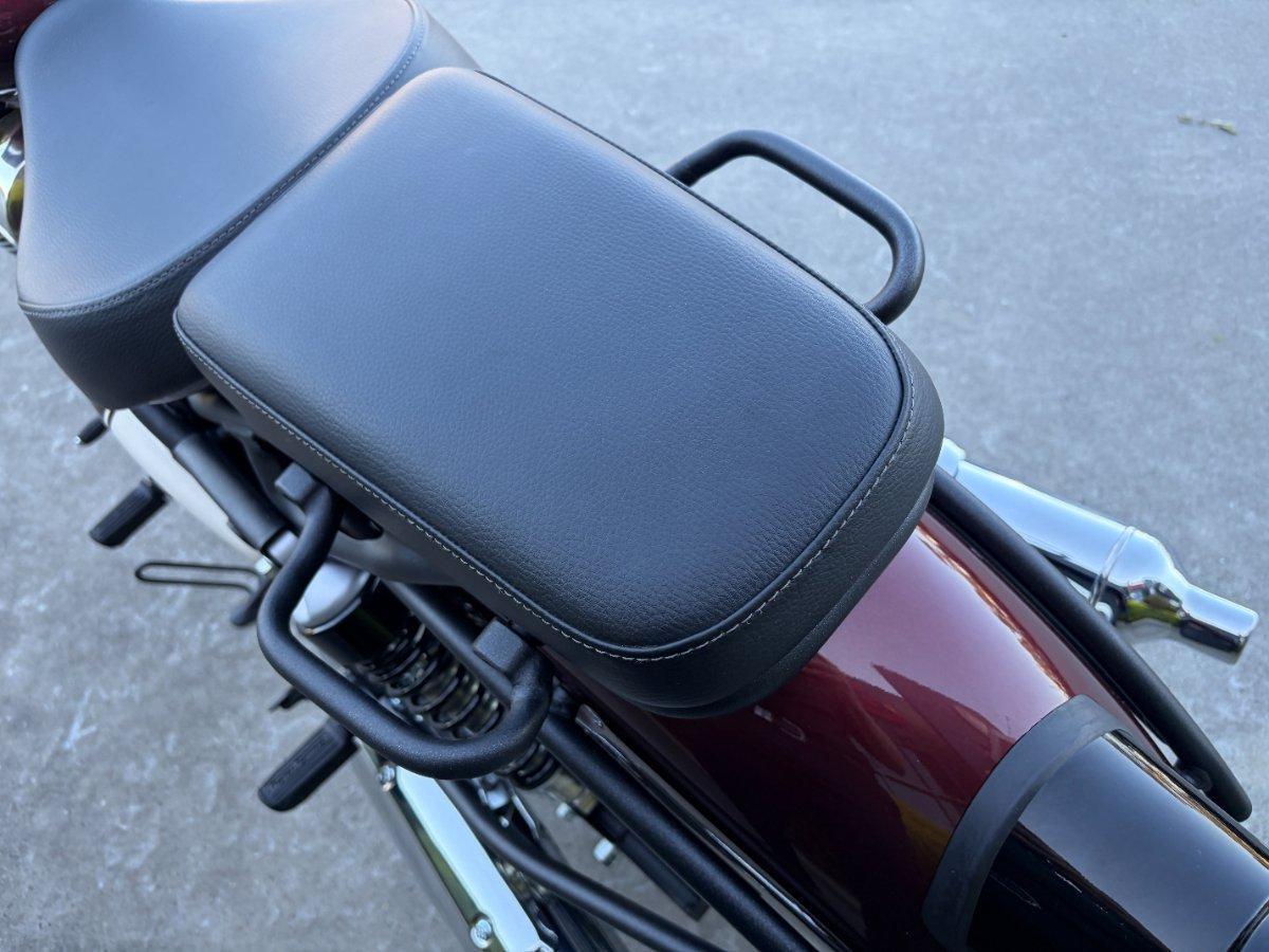 2025 ROYAL ENFIELD CLASSIC 650 ROAD